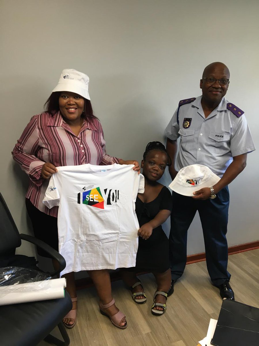 To add to the exciting day, David Matlakala, Dylan Mashele, and Dimakatso Mathekga also visited SAPS 📍Welkom, who just purchased their Casual Day 2024 merchandise. #SAPS #CasualDay #ISeeYou
