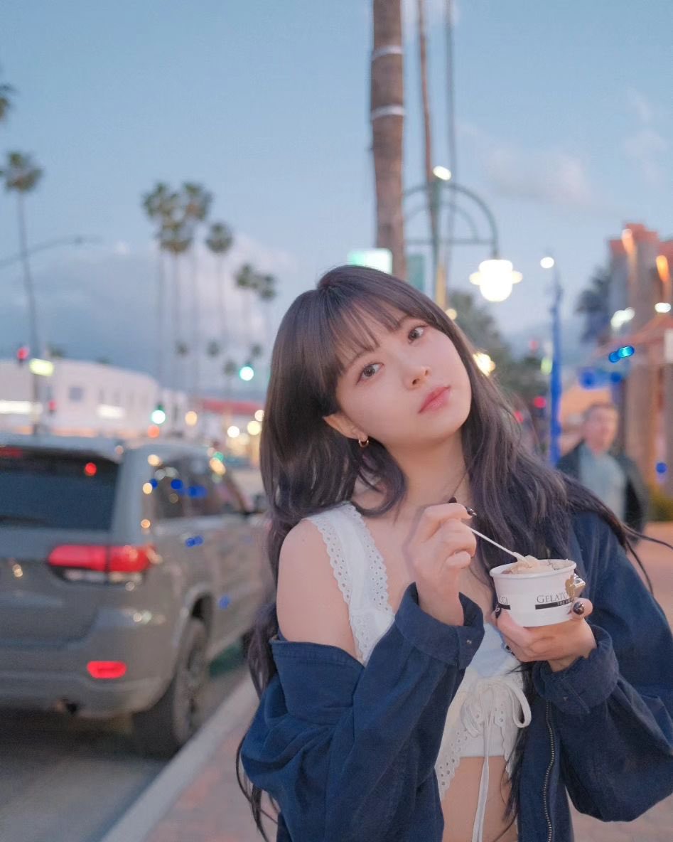 sserapics's tweet photo. EUNCHAE INSTAGRAM UPDATE https://t.co/mPtiurXyXH