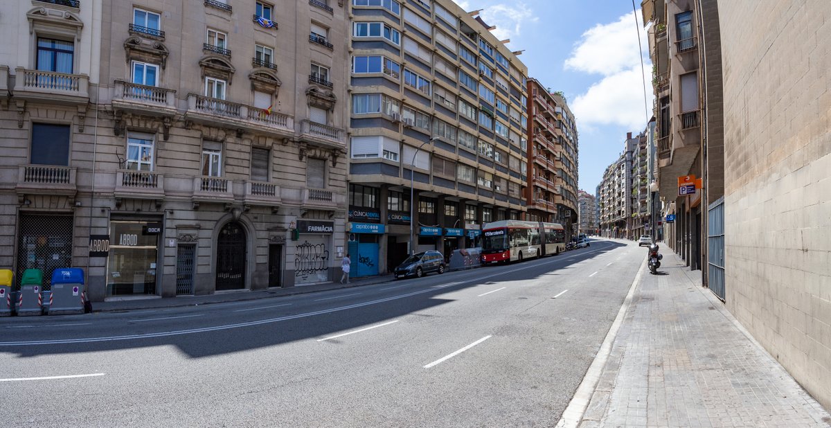 El carrer de Balmes es renovarà entre la plaça de Molina i la ronda del General Mitre. Se n'ampliaran les voreres i s'hi afegirà més verd, per connectar millor #SantGervasiGalvany i #ElFarró. La calçada tindrà dos carrils de pujada i un de baixada. barcelona.cat/infobarcelona/…
