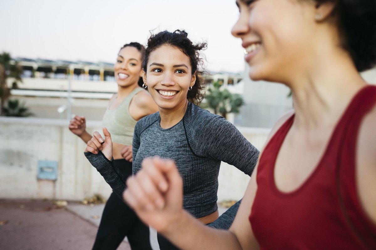 Registra tu progreso en las actividades físicas que vayas incluyendo en tu rutina, así podrás comprobar que cada vez estás más cerca de tus objetivos. ¡El #deporte en tu día a día también puede ser una de tus metas! gsk.to/4a7Dixn #EsperanzaEnCáncer #MeLlamoEsperanza