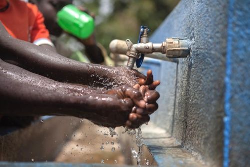 Looking to be part of global efforts to monitor climate-resilient water, sanitation and hygiene (WASH)? WHO & UNICEF are launching stakeholder consultations. Fill out this form to join the review process and help shape the future of WASH monitoring. ➡️ buff.ly/3w4VqcL