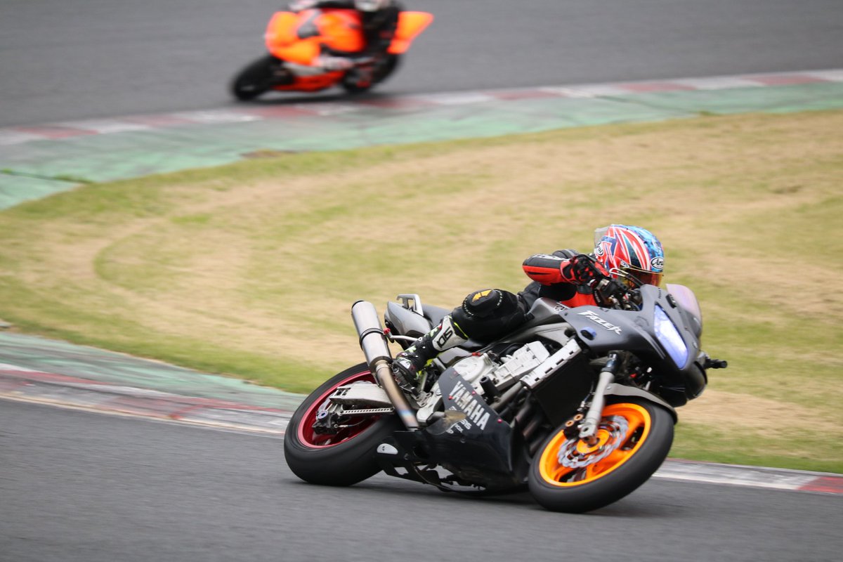 昨日のTC2000
モグラハウス走行会
おバイク最高♪