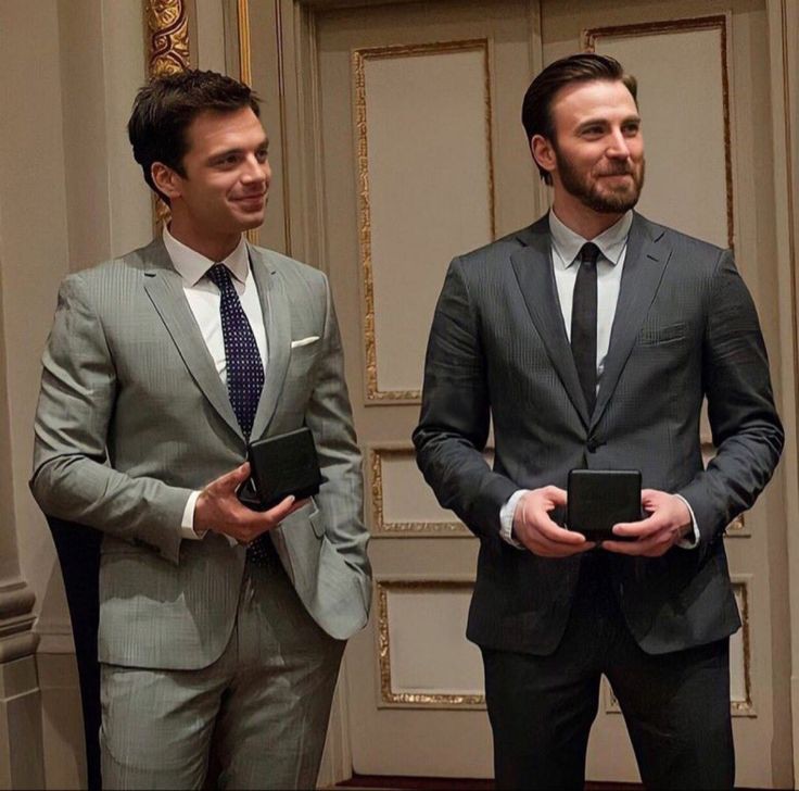 filesforsebstan's tweet photo. — Sebastian Stan ★ https://t.co/gNCdcnJvMG