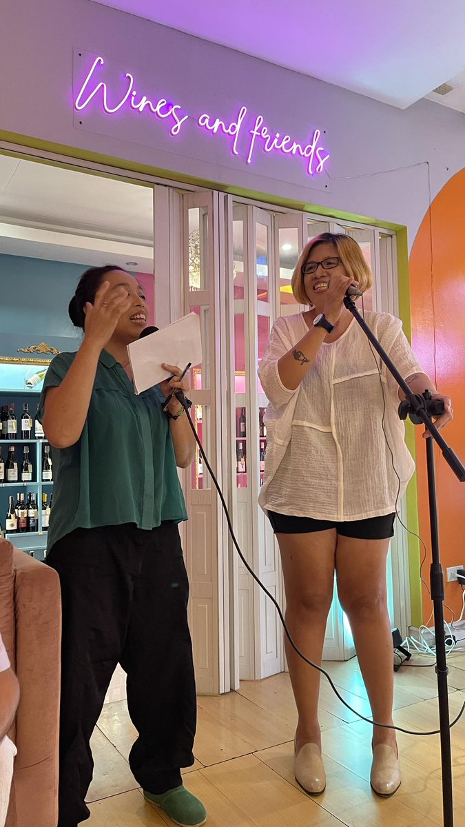 Hosting with @martytengco at H&T Wine Gallery for Bigkas Pilipinas Open Jam 😊

#bigkaspilipinas #openjam #kookytuason #martytengco #spokenword #poetry #manilaph