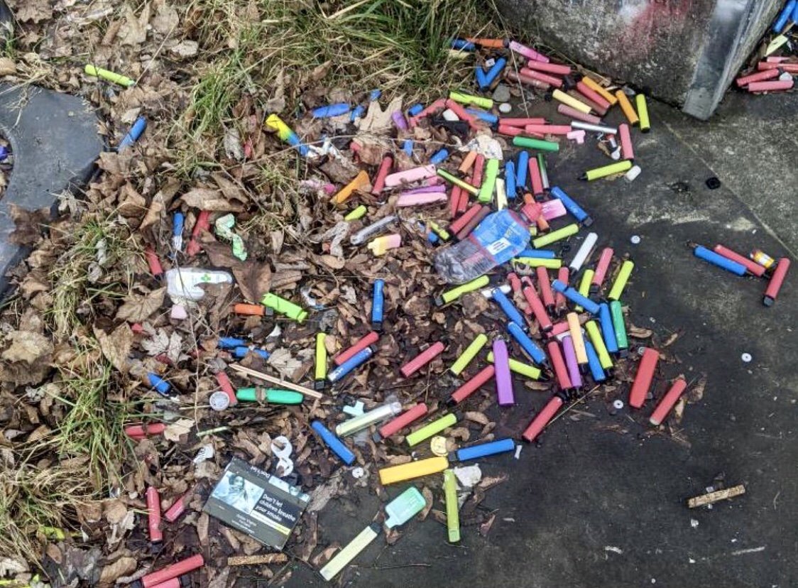 Came to a wild realisation. When mud larking or digging through 19th century tip, you'll find army of discarded single use tobacco clay pipes. Currently accumulating rubbish are, disposable plastic vapes.

Over a hundred years. And the people didn't change, just the delivery did.