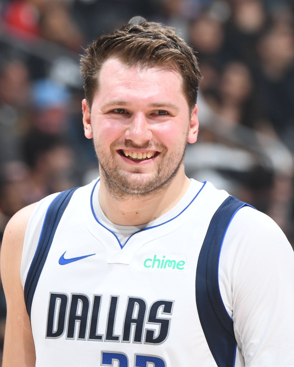 ✨ it's a kind of MAGIC. @luka7doncic nelle prime 30 partite di #NBAPlayoffs in carriera: 32.5 punti a partita. 9.3 rimbalzi a partita. 7.8 assist a partita. 🙂