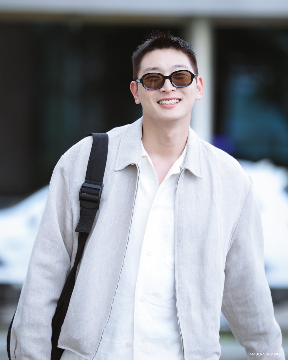 DEAR_JINWOON's tweet image. 240424 입국🛬

#정진운 #진운 #JINWOON