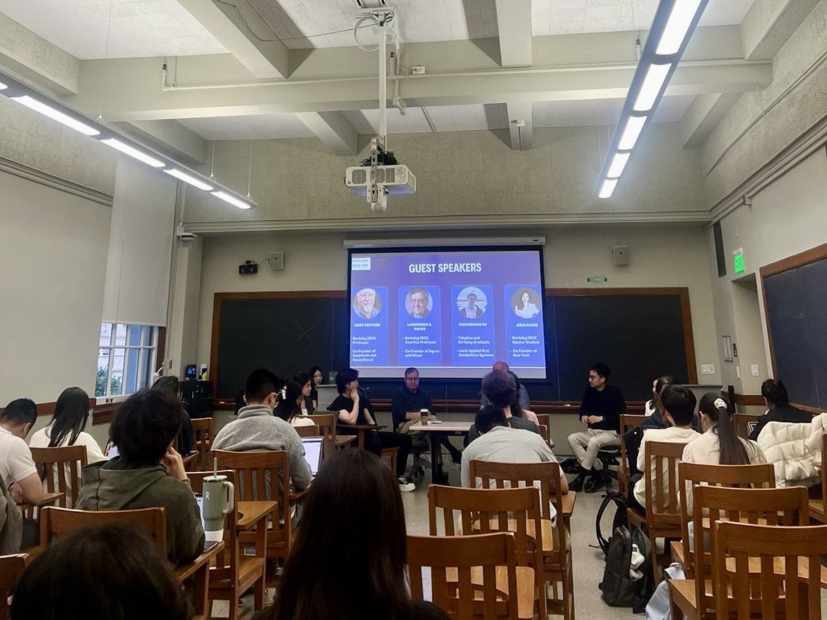 Glad to join the startup panel at @UCBerkeley! 
Grateful for the invite @ASUC_Berkeley @ACE_Berkeley.
It was an enriching experience to share my startup journey with DeepMusic and @SambaNovaAI, and learn from other panelists and the audience 🚀
#BerkeleyInnovates #LLM