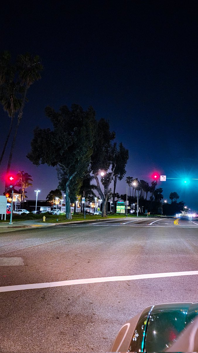 Tonight's #PinkMoon in #torrance #debbielabeaux