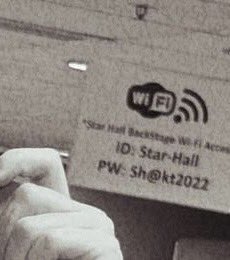wheeix's tweet photo. not wheein revealing their wifi password lmao https://t.co/IdHmTz3JwC