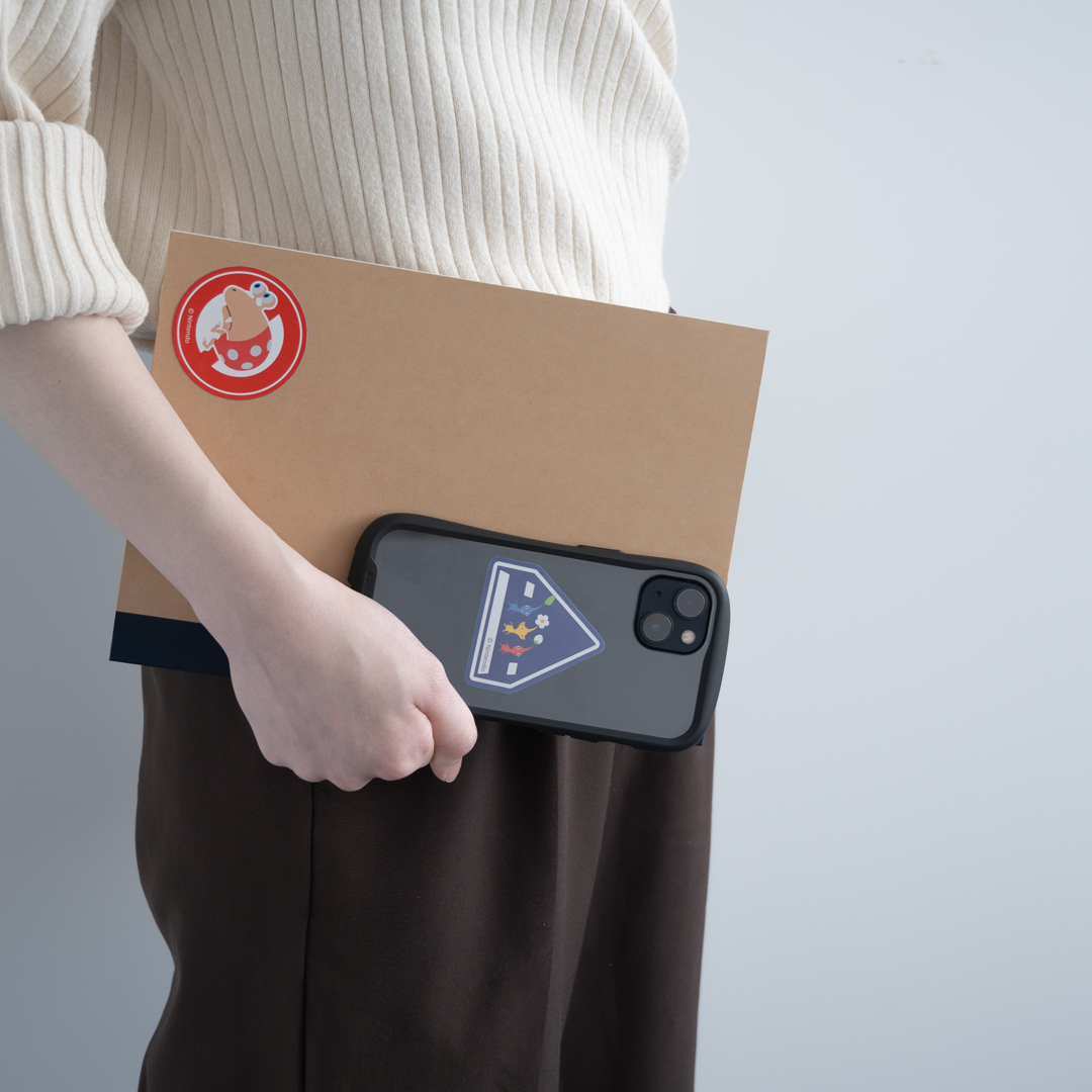 [お知らせ]
オリジナルグッズ第2弾が4月27日から新発売！

ピクミンテラスで展示中の、もみじ饅頭を運ぶピクミンや標識風の看板がアクリルスタンド＆ステッカーとなって登場！ピクミンテラスのみでの限定販売です。

・商品名
「ピクミンテラス アクリルスタンド＆ステッカーセット」

#ピクミンテラス