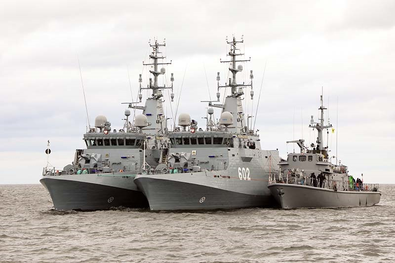 Polska_Zbrojna's tweet image. Kormorany wróciły z dwutygodniowego rejsu na Bałtyku. W szkoleniu brały udział załogi, które będą służyć na kolejnych okrętach #Kormoran
@MON_GOV_PL @SztabGenWP @DGeneralneRSZ @MarWojRP 
polska-zbrojna.pl/home/articlesh…