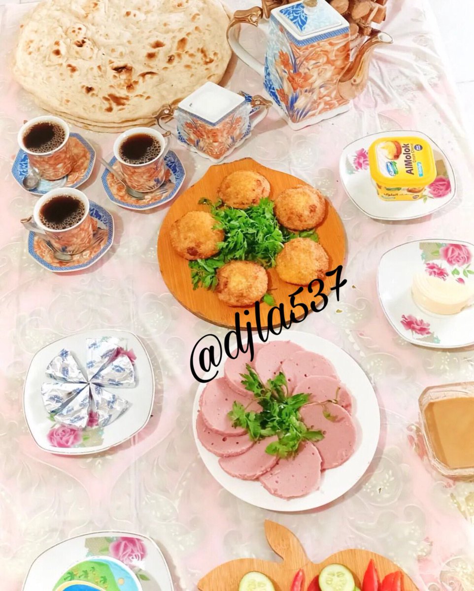 ﺍﻟﻠﻬﻢ ﺃﻋﻄﻨﺎ ﻣﻊ صُبح ﻫﺬﺍ ﺍﻟﻴﻮﻡ ﻣﻦ ﺍﻟﺨﻴﺮ ﻭﺍﻟﻠﻄﻒ فُوق ﻣﺎ ﻧﺮجو ونأمل ، 

صباح الخير ✨🌿.
 
#نصيبكم_العافية✨🌴