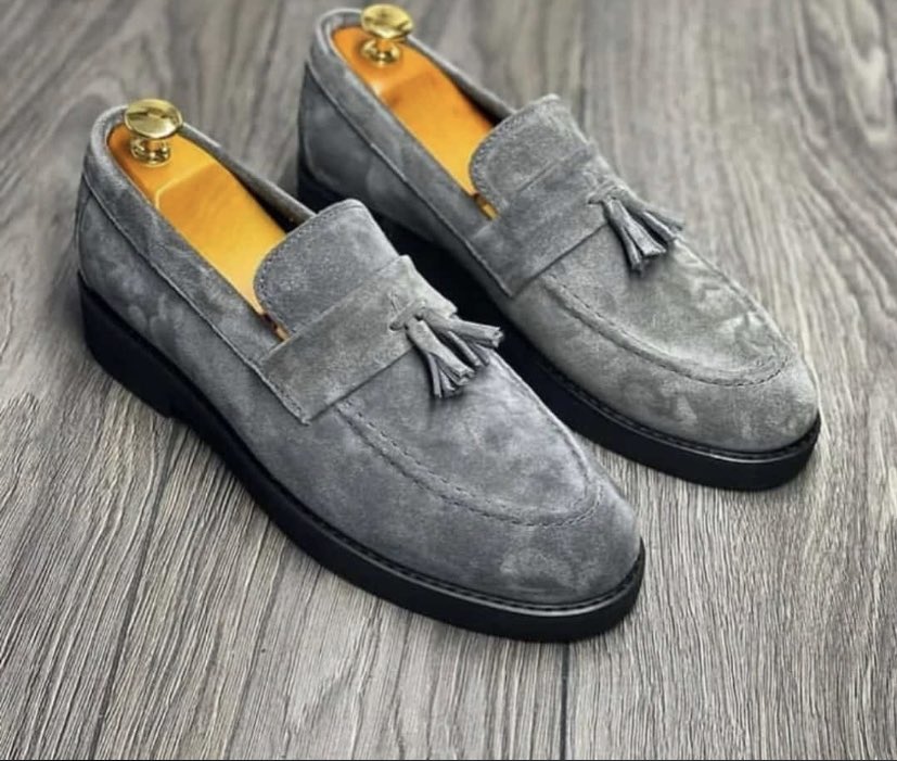 Tassel loafer . 26,000 naira . Available in sizes and colors . Nationwide delivery 🚚 . WhatsApp: wa.me/message/SJBEY5… . Kindly send a dm to order . . | #earthquake Efcc chairman tyla #JusticeForNamtira dropped Zimbabweans 10 BTC Todd Boehly |