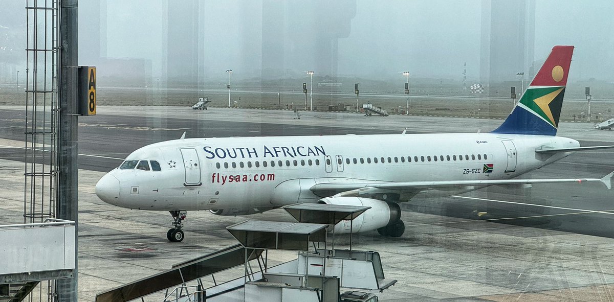 Next up, Johannesburg! 

It’s been a fun 3 days in CPT, now we’re off to JNB, first time on South African Airways too! 

Getting the grand tour of South Africa! ❤️🥰✈️

#southafrica #johannesburg #worktrip