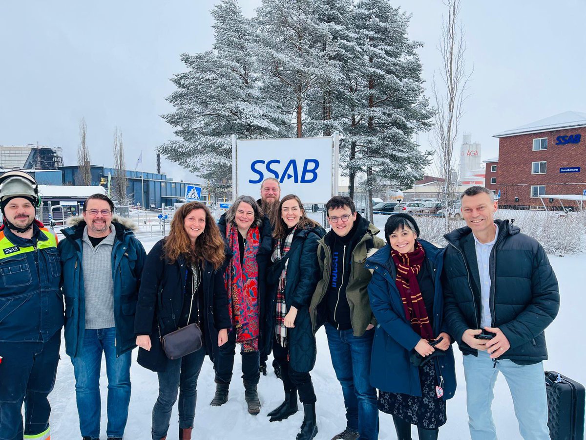 Day 1️⃣ of the @industriAll_EU site visits in Sweden 🇸🇪 The team are bracing the cold and snow, but keeping their smiles at @SSAB_AB in Luleå 👇