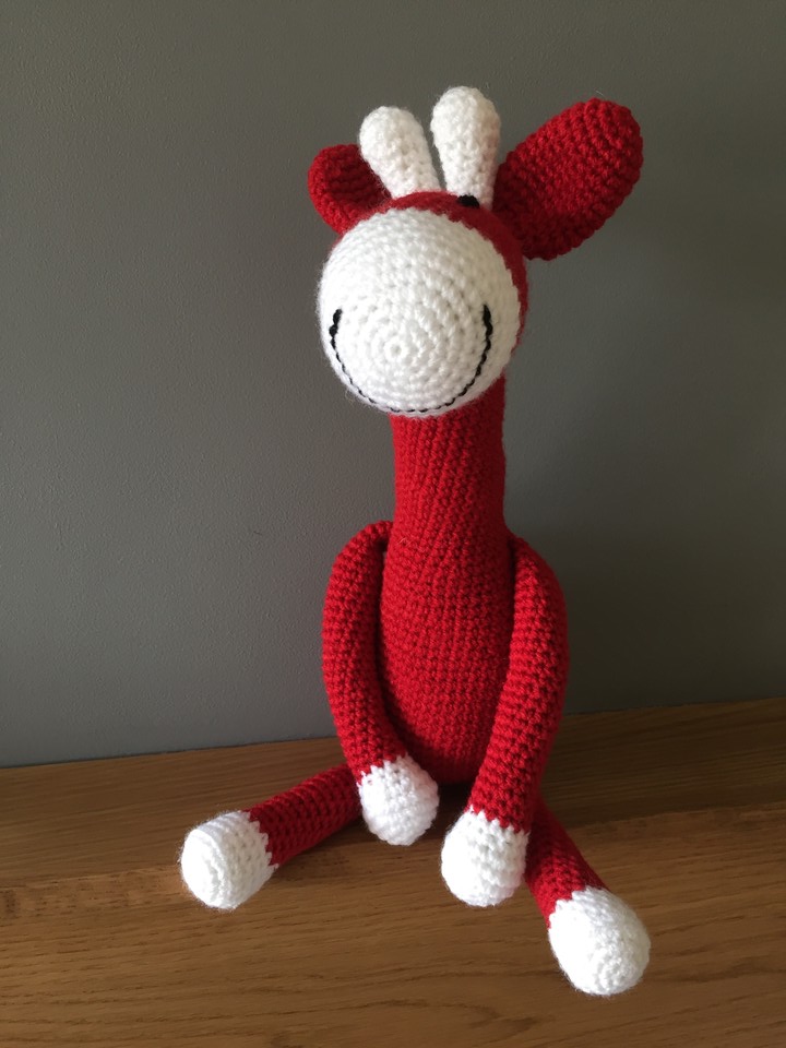 Handmade crochet giraffe toy, baby gift, toddler toy bitzas.etsy.com/listing/701432… #etsy #atsocialmedia #firsttmaster #etsyfinds #MHHSBD #earlybiz