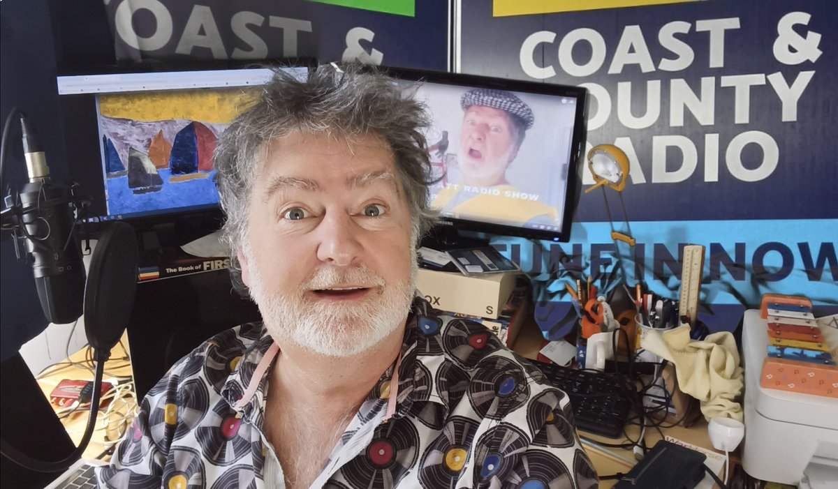 Let's do this thing Wake up with Watty @coastcounty on fm along the Yorkshire Coast, and on your smart speaker, just say play Coast and County Radio 7am till 11am