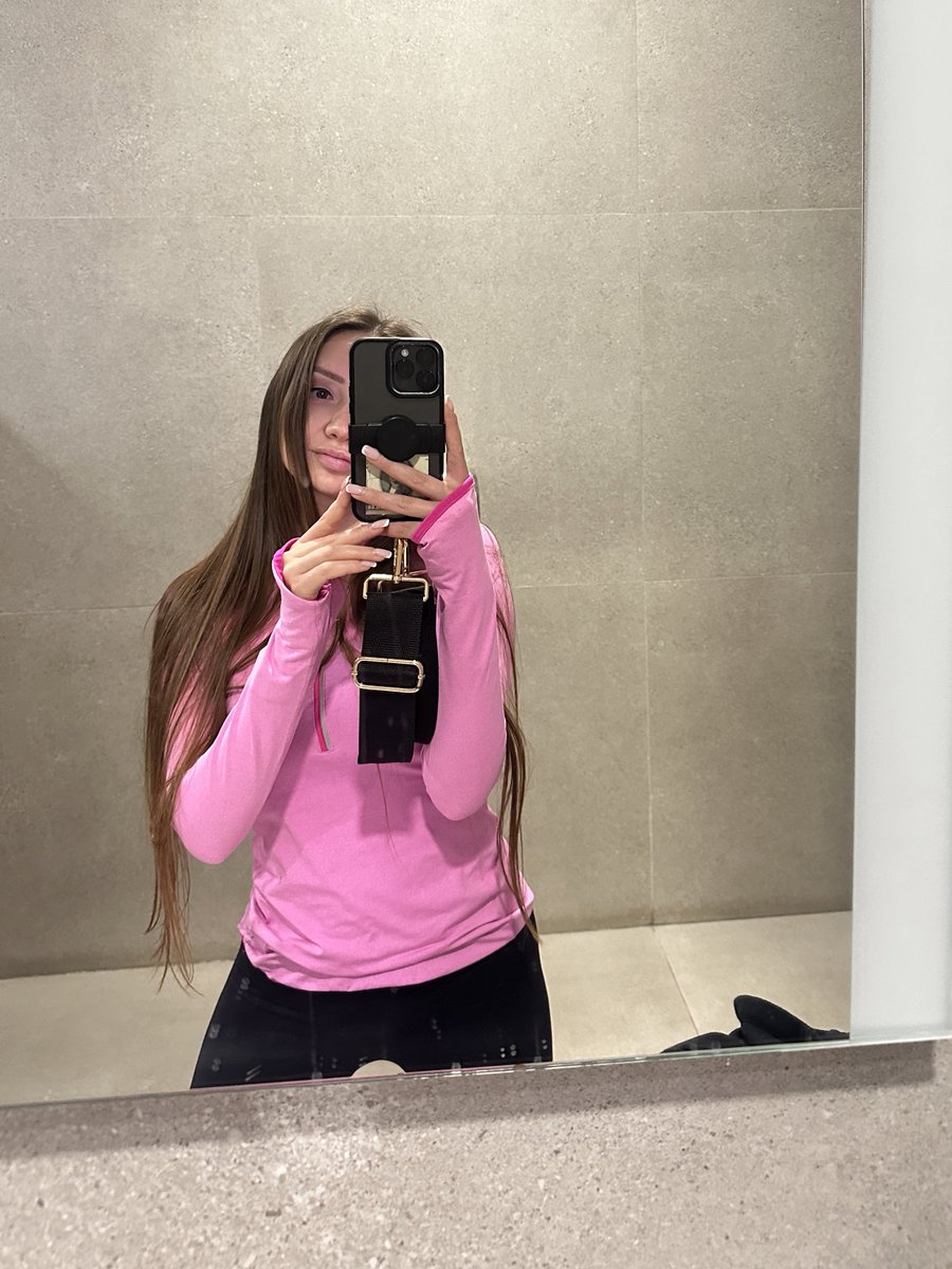 Alyonita 📍 PBW tweet media