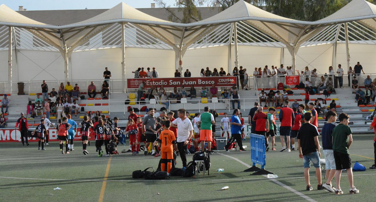 ElSilbatoUtrera's tweet photo. 💥⚽🅕🅤🅣🅑🅞🅛💥
👉𝙀𝙭𝙞𝙩𝙤 𝙚𝙣 𝙚𝙡 𝙄 𝙈𝙪𝙣𝙙𝙞𝙖𝙡𝙞𝙩𝙤 𝙙𝙚 𝘾𝙖𝙣𝙩𝙚𝙧𝙖, 𝙤𝙧𝙜𝙖𝙣𝙞𝙯𝙖𝙙𝙤 𝙥𝙤𝙧 𝙚𝙡 𝘾𝘿 𝙐𝙩𝙧𝙚𝙧𝙖👇👇
@UTRERACD
 https://t.co/zjWVtTnviY https://t.co/MqEXMSAumo