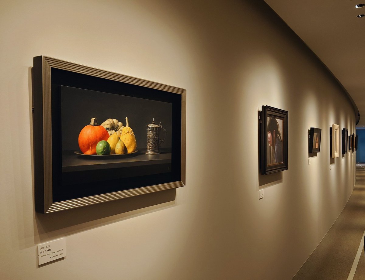 gallerysuchi's tweet photo. 先週4月17日(水)よりホキ美術館におきまして展示販売企画を行っております。
Small Collection by Gallery Suchi
4月17日(水)〜5月6日(月)
ホキ美術館 ギャラリー4
会場の集計箱に申込用紙をお納めいただくか、Gallery SuchiまでE-mailでお問い合わせください。5月6(月)最終日15:00から抽選いたします https://t.co/9vEHcZuOL3