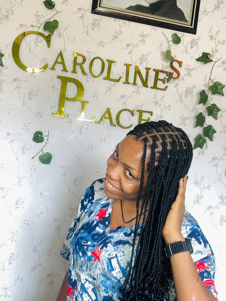carolinegl93132's tweet image. Beautiful before Nd after of This pretty lady🤝❤️
#braidbyme #explorepage #knotlessbraid