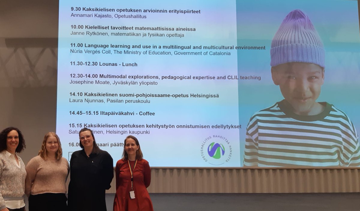 InnovacioSLEO's tweet photo. La tècnica docent @NuriaVerges1 es troba a Hèlsinki en un període de job shadowing en el marc del #CETE #EMAILC. Ahir va participar en un seminari sobre bilingüisme, on va explicar el nostre model lingüístic plurilingüe @sllengua @InnovacioSLEO @EUErasmusPlus @EplusCatEdu https://t.co/yBqrFLts1u