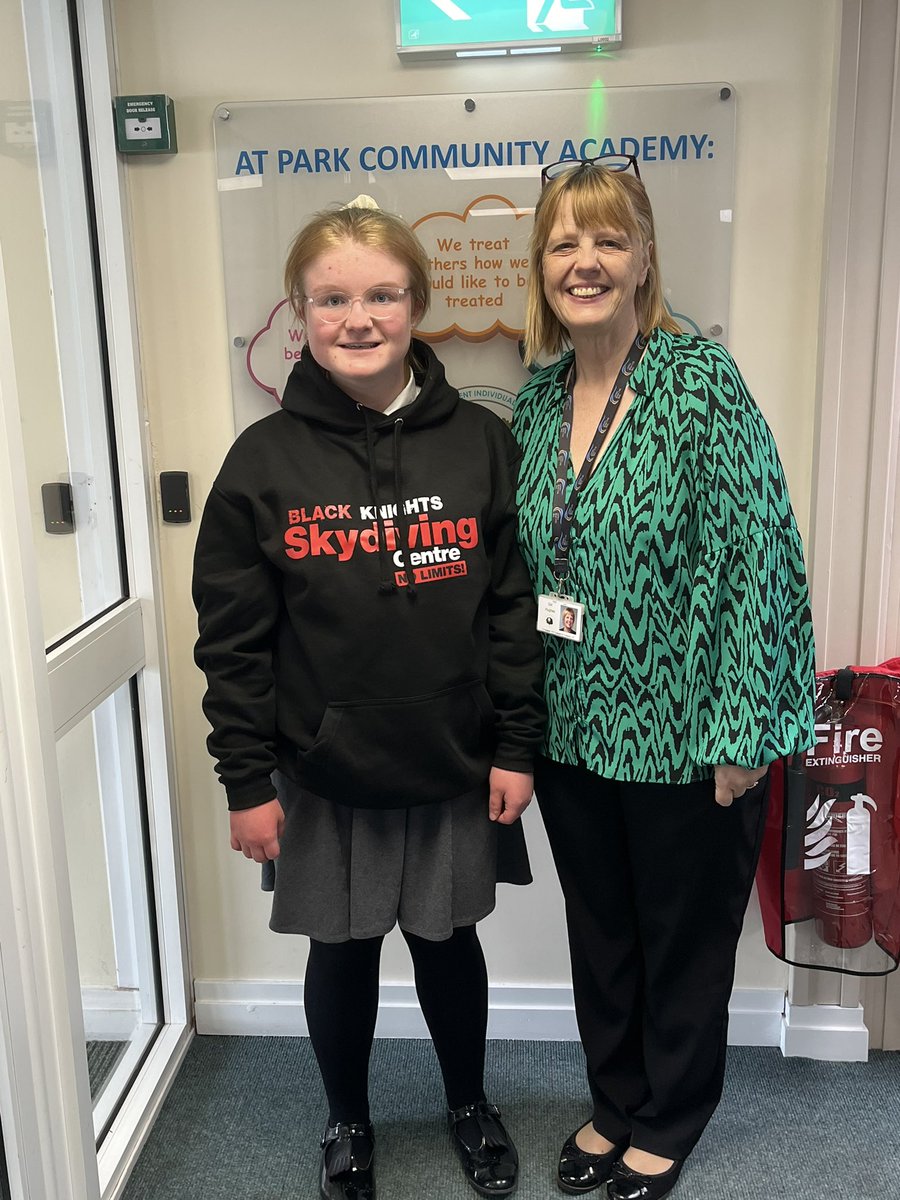 PCABlackpool's tweet photo. We would like to say a HUGE ‘Thank-You’ to Lottie’s cousin Beth, who braved a sky dive to raise funds for PCA. She has raised over £1200 and is going to open our Spring Fair on Friday 🌟 @PCAprimary @PCAsecondary @PCAOracle @SeaViewTrust https://t.co/niwNKJuBGW