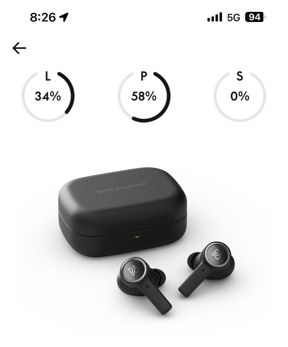 One year  of usage, fully charged morning, 45 minutes of usage today and almost empty left earpiece, never @BangOlufsen  … 
I’m very disapointed, great sound but shit batery …