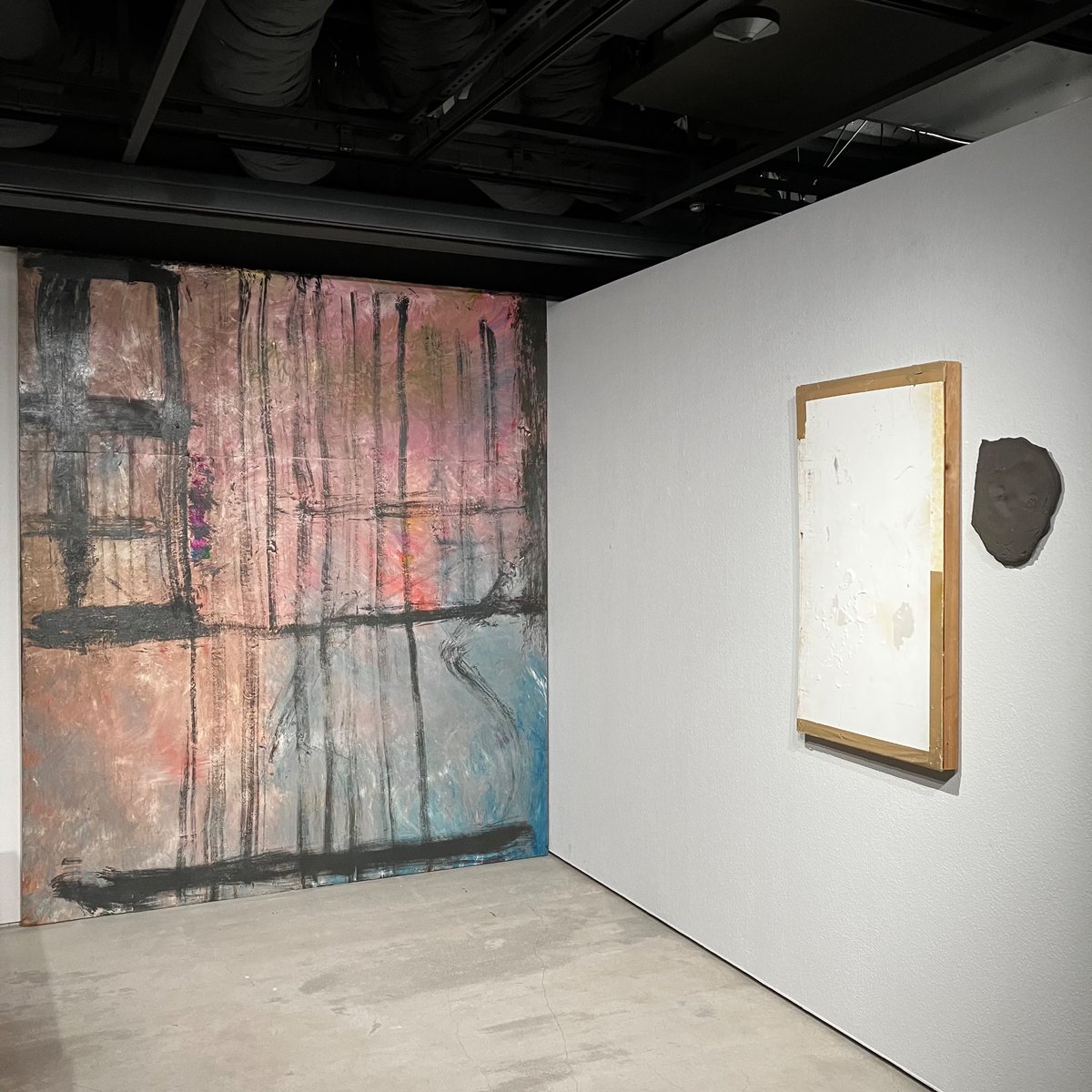 磯崎隼士の個展「自己埋葬行為」をFOAM CONTEMPORARYにて開催します。5