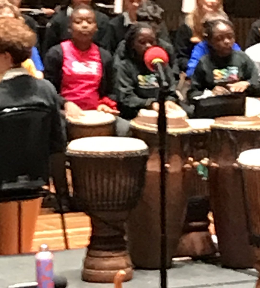 Brilliant evening @SouthwarkMusic #percussion festival @southbankcentre yesterday. Seeing the #year5 children work as a team to play complex rhythms was simply amazing. Well done to all involved and especially Sandra and Pauline. 🪘🎶