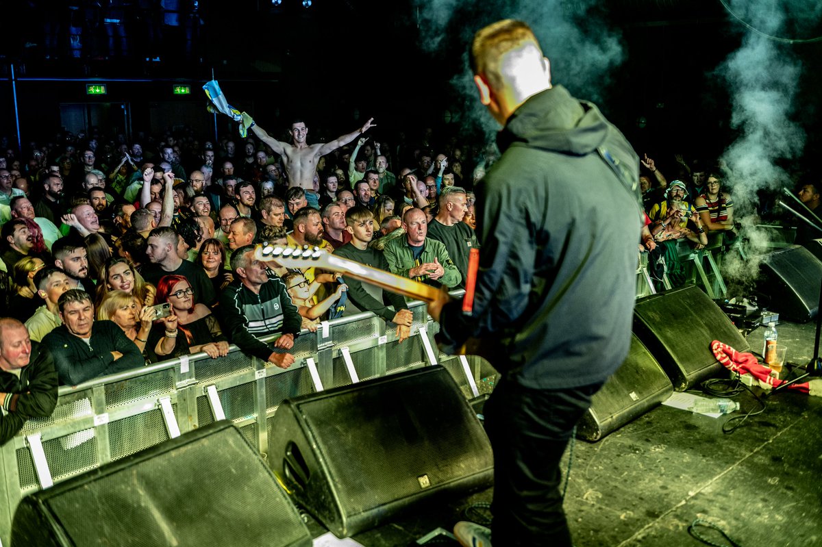 Looking through Leeds Beckett photos! Wow, our fans are absolutely unbelievable ✊️💥 It's an honour to perform to you all! #ASAW 📸 @MarkTighe