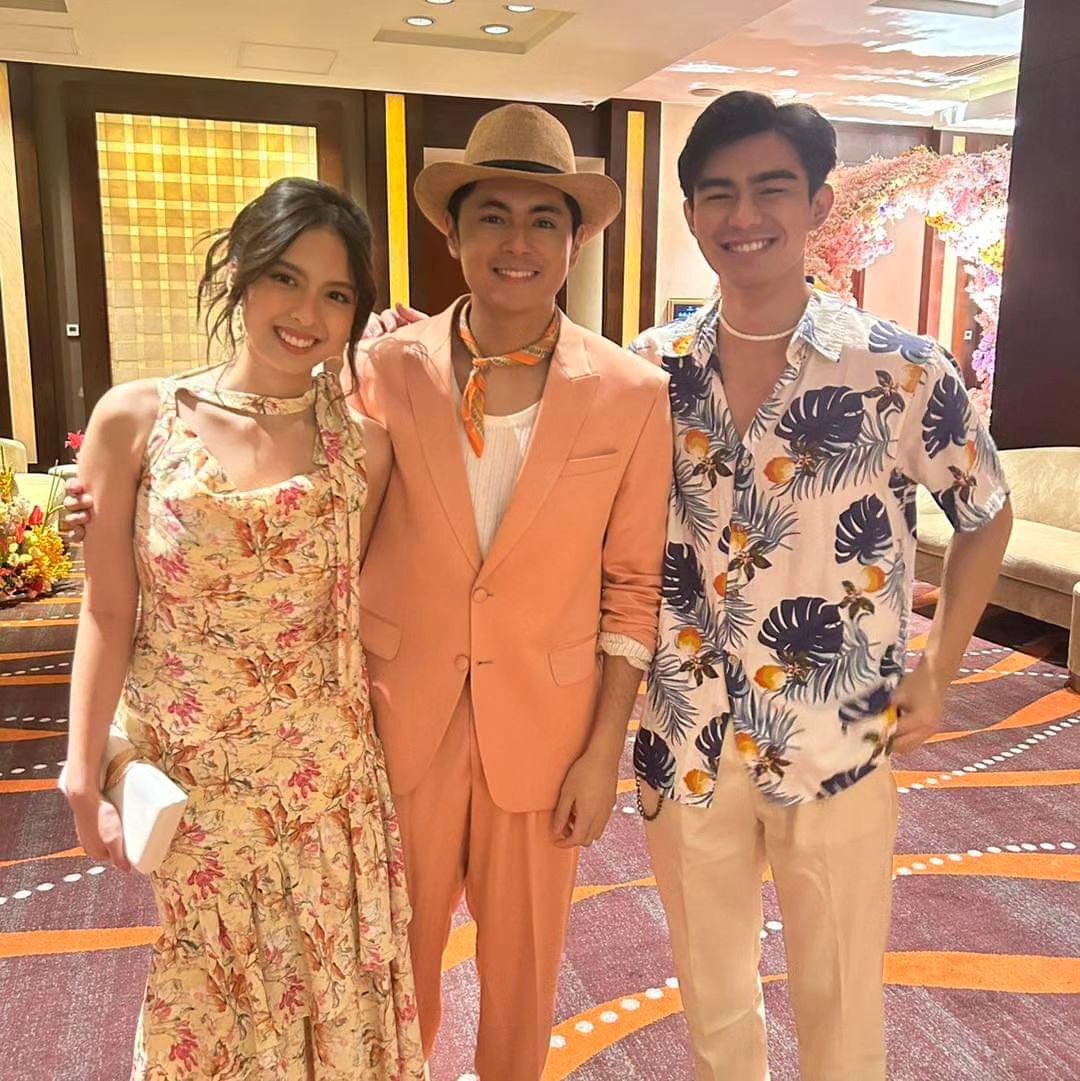 @YsaOrtega_ @MiguelTanfelix_ @radsonflores
VVL Team Reunited at @sofiapablo
18th Birthday Debut Party
👸👫🤴🎞🎬📸🎂💖😀
Credits to the Owner: @Sparkle_GMA
#SofiaTropicalJourneyTo18
#YsabelOrtega 
#MiguelTanfelix 
#Ysabelsters 
#YsaGuel 
#LoveTeam 
#BirthdayParty