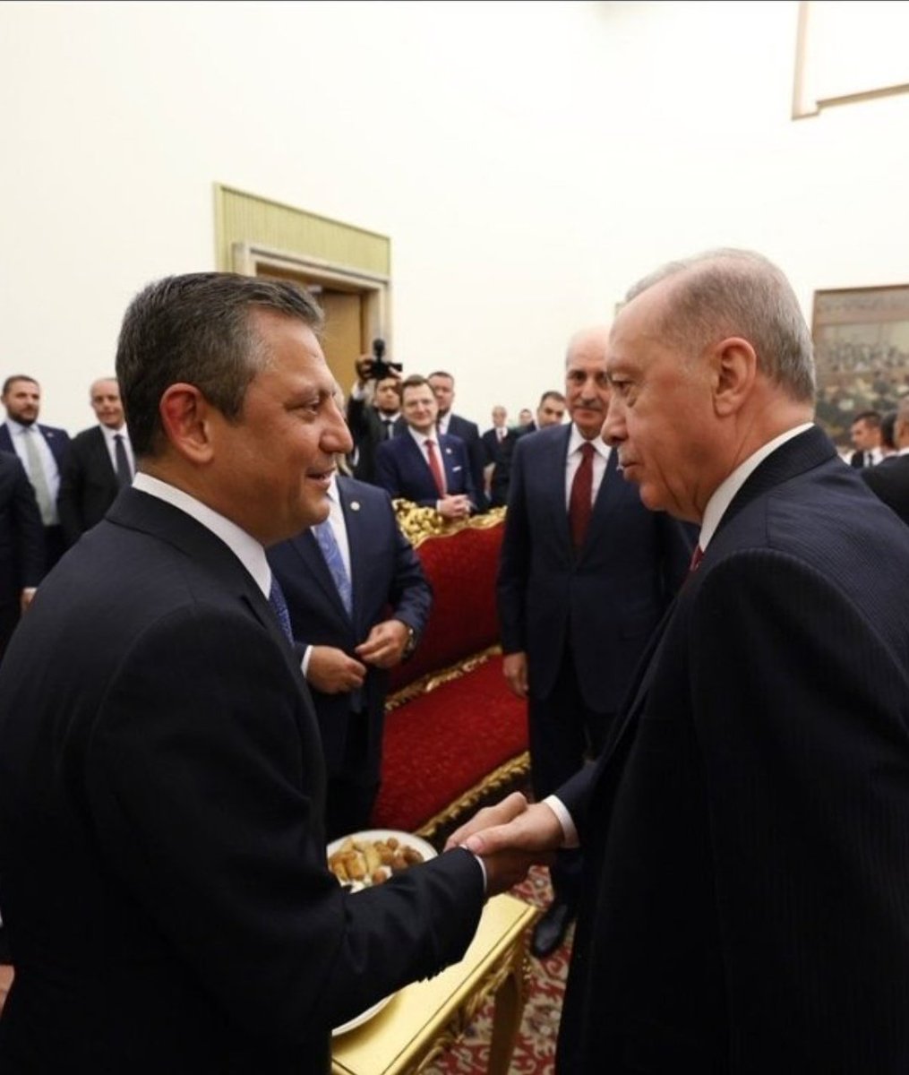 Bu Pazar Erken Seçim Olsa Oyunuz Hangi Partiye ⁉️

📌 Yeniden Refah Partisi
📌 AKP + CHP + DEM + MHP + HÜDAPAR + DSP