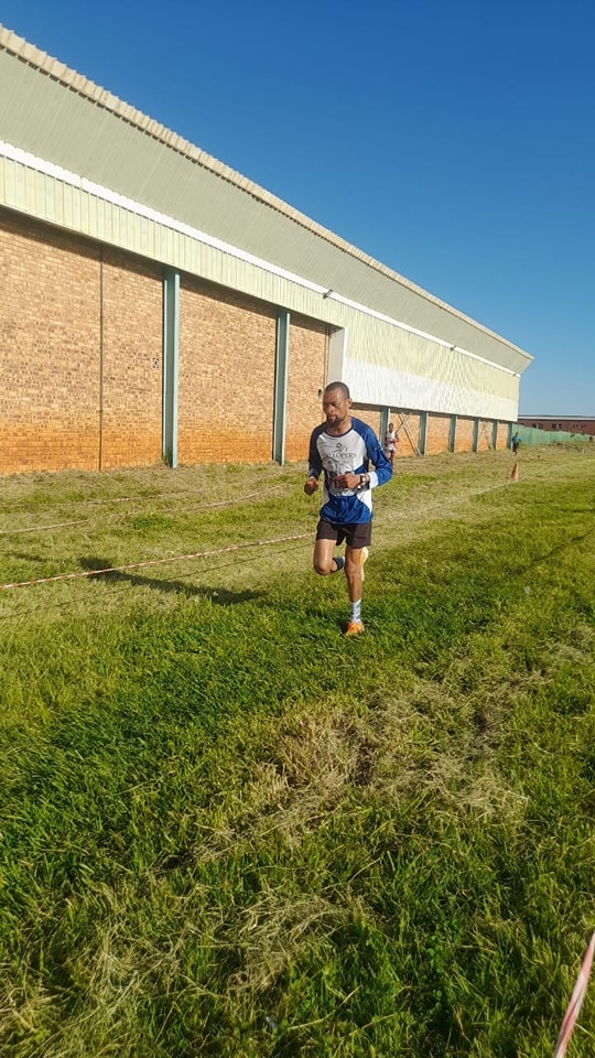 GallopersAC's tweet photo. CGA Cross Country season kicked off this past weekend In Tsakane our development athletes and Seniors toed the line it was an incredible day 😊😊
#Gallopers
#GallopInStyle
#BlueArmy🇦🇶
#BlueTrain https://t.co/WTCCPoSdMa
