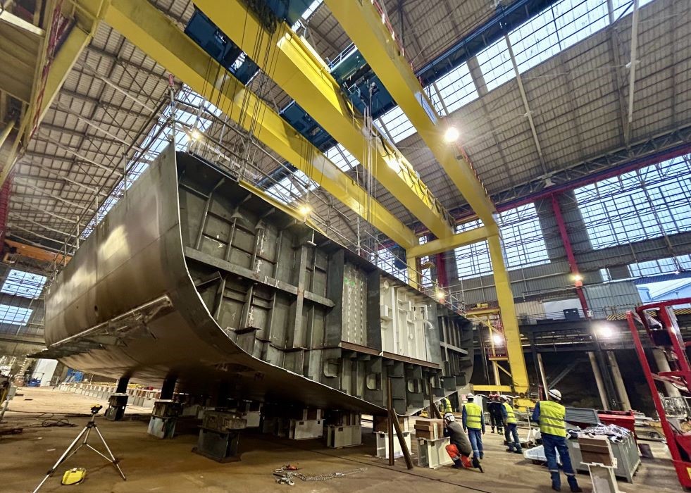 turdefcom's tweet photo. 🇫🇷🇬🇷
Naval Group Lays Keel of HN’s 3rd FDI Formion
On April 15, 2024, the first block of the third Greek FDI frigate HN “Formion” was laid at the Naval Group shipyard in Lorient.
@navalgroup @HellenicNavyGR #fdi #launch #navy #formion
https://t.co/QnHSFmy4k9 https://t.co/BuL778LcLn