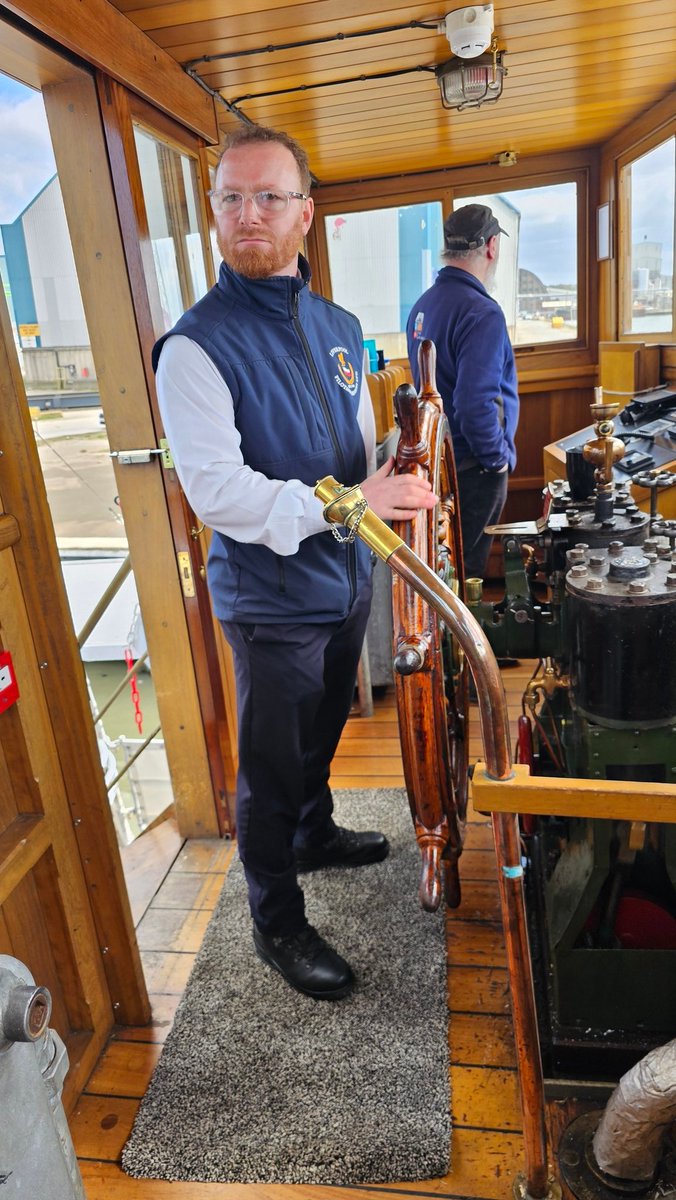 Yesterday we conducted two dock cruises for students from @hughbaird @crontoncoll @ljmumaritime @riversidecoll with great support from @DannyLearning @PeelPorts and @LiverpoolPilots Both ship and crew performed faultlessly so today we move to @theAlbertDock arriving lunchtime.