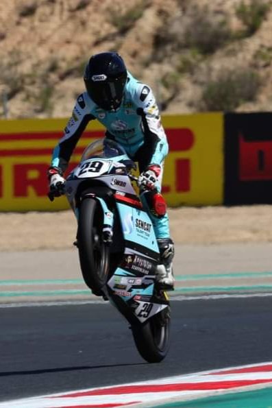 First Wheelie Wednesday of the 2024 R&amp;G British Talent Cup Championship 🏍

📷 <a href="/Bonnielane/">bonnielane</a>

R&amp;G Rock Oil 151s Lucas Brown 

#mortimerracingvictoriahouseacademy #sencat #BritishTalentCup #Dunlop #wheeliewednesday