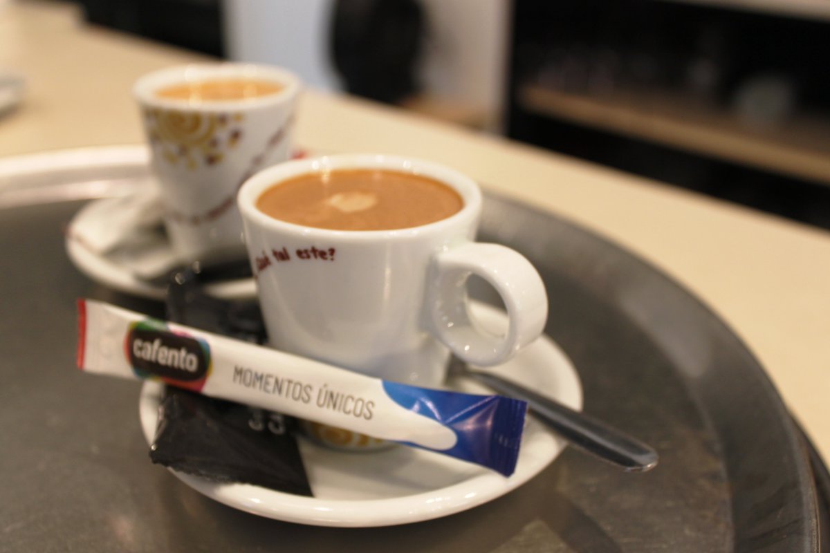 LaBoticaIndiana's tweet image. ¡Buenos días!
📆 Miércoles 24 de abril. Empezamos la jornada desayunando un #café y un #pincho en el Rocker Soul Coffee de #Candás (bit.ly/RockerSoulCoff…), frente a La Botica Indiana.
#FelizMiércoles #Asturias #MomentosÚnicos