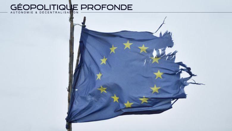 Les Français très pessimistes à propos de l’UE ! 
 
C’est bien simple : ce sont les Européens les plus eurosceptiques. 
 
C’est en tout cas le résultat d’une récente enquête Eurobaromètre, menée auprès de 26 411 citoyens européens et publiée le 17 avril dernier. 
 
Parmi les 27