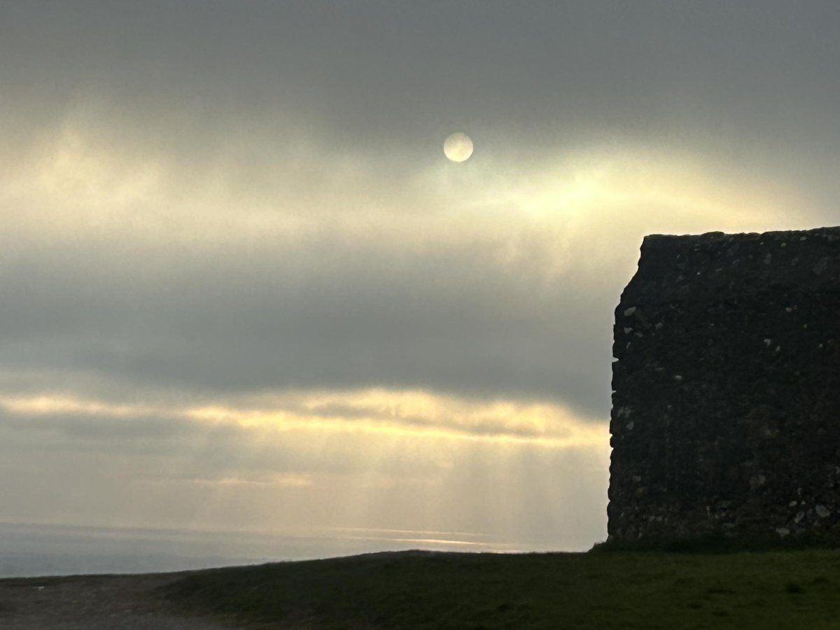 Sunrise #WednesdayMotivation #goodmorning #HellfireClub #thephotohour