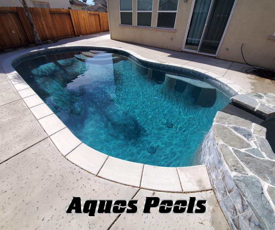 HaroldTapley's tweet image. ✨ Discover the mesmerizing beauty of AquosStone Pebble Interior! 🌊 
Our unique blend, featuring glass colored beads and abalone shell, creates a stunning visual effect. 
Experience elegance that evolves with every moment. ✨ 

#AquosStone #PebbleInterior #SparklingPool