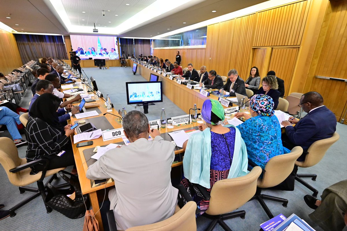 #HappeningNow UN Deputy Secretary-General @AminaJMohammed Chair of the Africa Regional Collaborative Platform (RCP), and co-chairs @AhunnaEziakonwa & @claverGatete meet with @UN Regional Directors to Strategize on system-wide support to Member States & UN Country Teams.