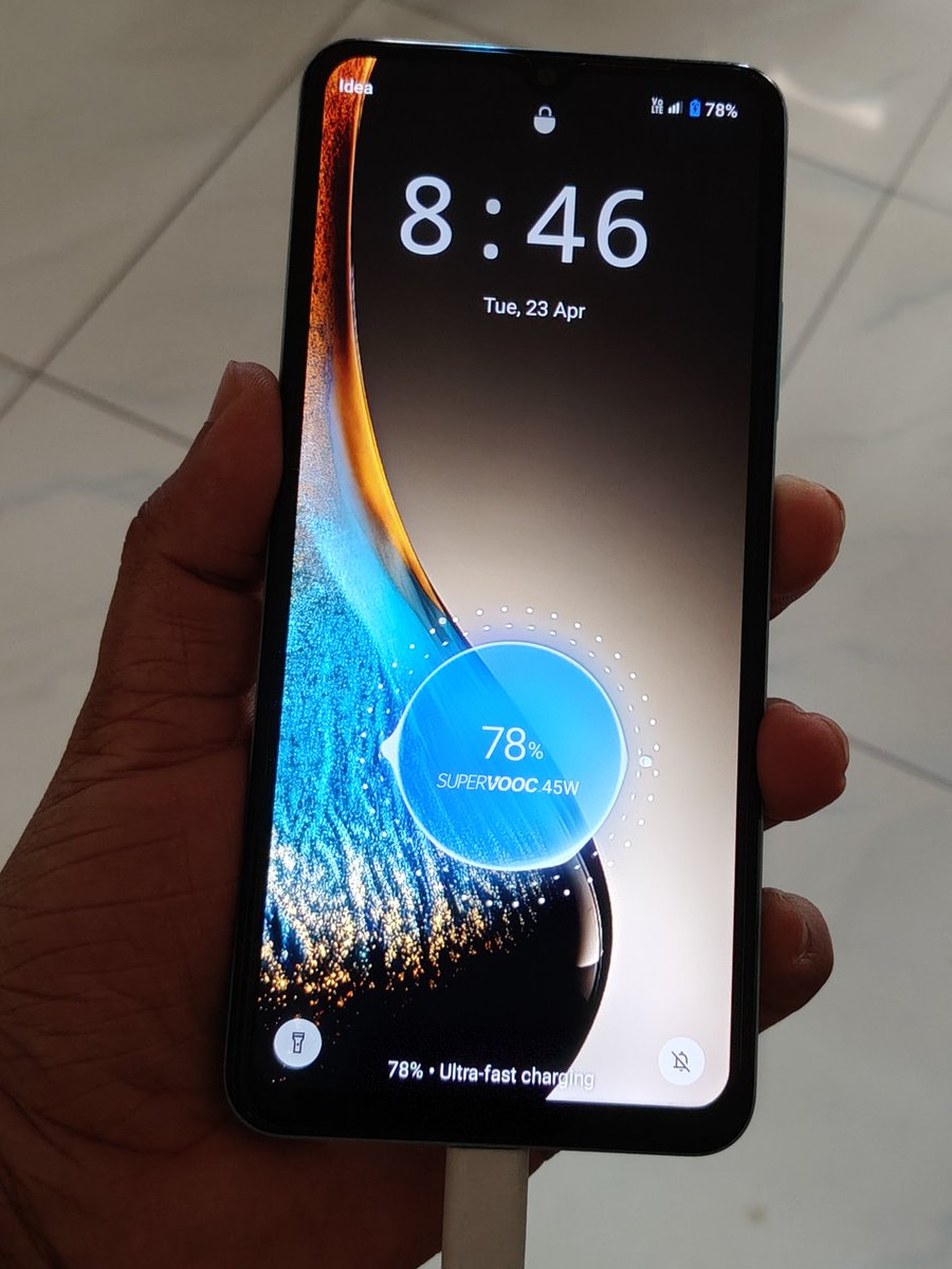 mvt_mashu's tweet image. Meet World's first #45W Charging 📱 Under 9K 🔥😉🔥 

#realmeC51 charging #Ampere with #45WSUPERVOOC 🔥

Note :- Officially launched with #33WSUPERVOOC &amp;amp; Now Got upgraded to #45WSUPERVOOC CHARGING after the latest #realmeUI5.0 Update 👌🏻

@realmeIndia @realmeglobal