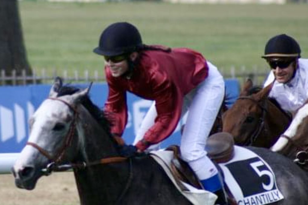 Olivier Peslier; my childhood idol who became employer, landlord, co work rider & most importantly great friend. Couldn’t sum up how much he means to me in a post so here is my favourite memory, us both smiling as I pass him to win Journalist Race in Chantilly (he was the leader)