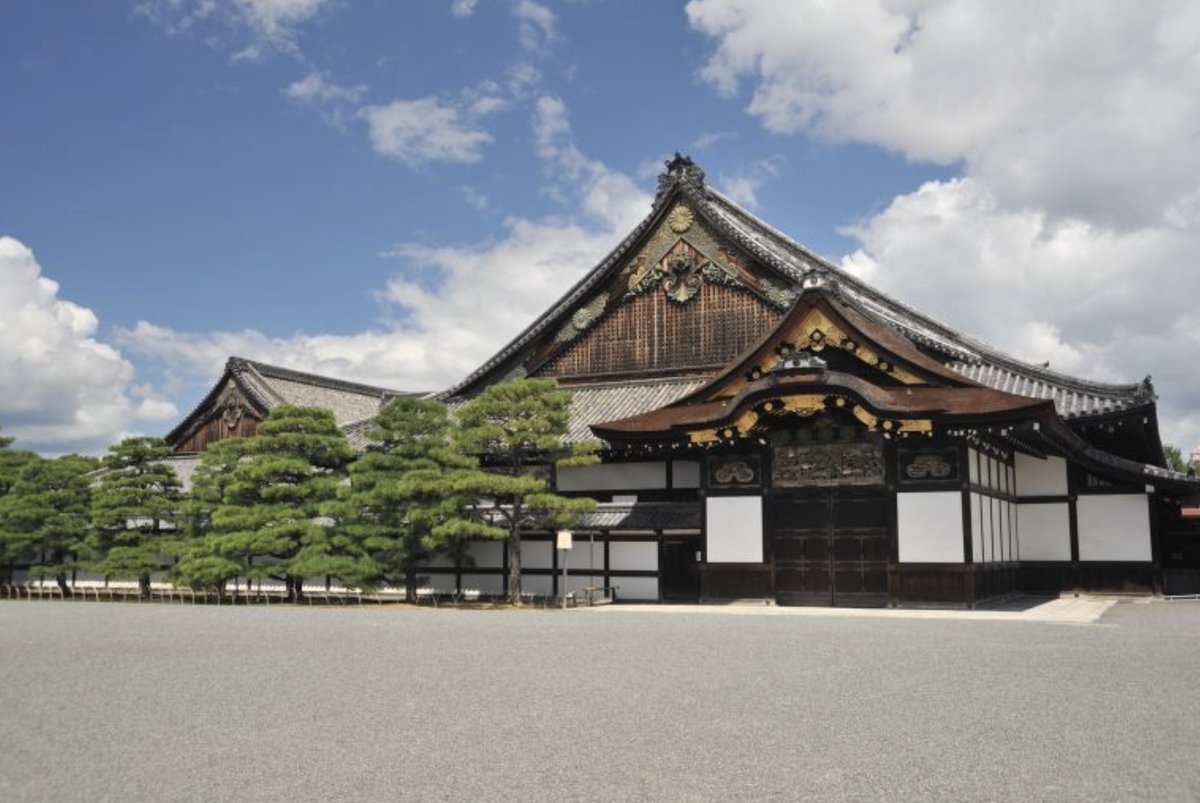It is with great pleasure that Fergus McCaffrey Tokyo and Kyoto City announce a major exhibition of new paintings and sculptures by Anselm Kiefer at Nijo Castle, Kyoto in Spring 2025.

#anselmkiefer #kyoto #nijojo #fergusmccaffrey #京都 #二条城