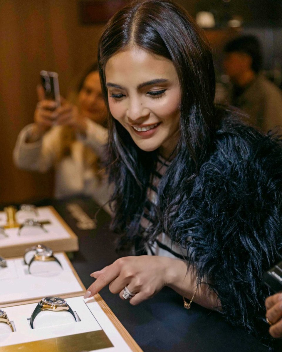 Ahead of the global launch of the new Omega Speedmaster 38mm, Vogue Philippines together with actresses Nadine Lustre and Lovi Poe had a sneak peek of the new addition to the Speedmaster series.