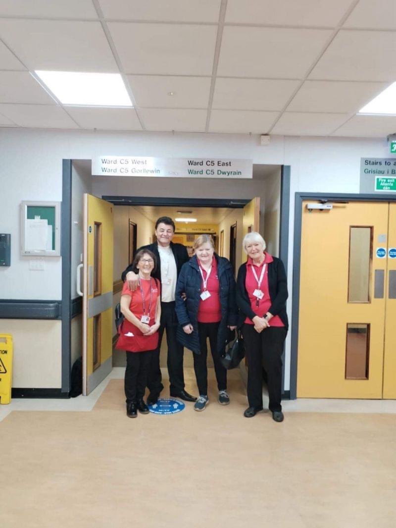 Our  “Robins” volunteers  supported an incredible 2,656 older people in <a href="/AneurinBevanUHB/">Aneurin Bevan University Health Board</a> hospitals this March. The Red shirt shining as a beacon of kindness.  

So proud of this service and the difference it makes.

#Volunteerscanchangetheworld
#Notallheroeswearcapes