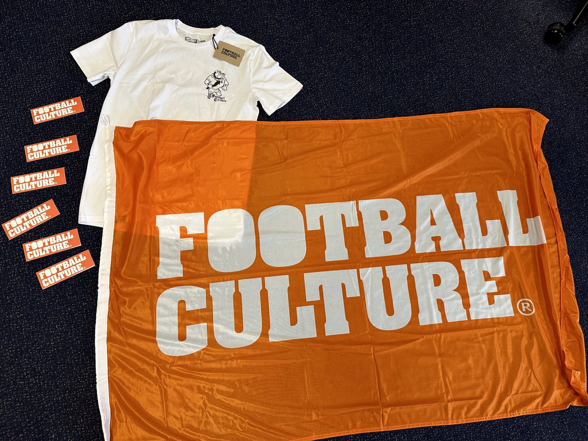 SuperVakF's tweet photo. Alvast voor 🇩🇪 :
Oranje @FootballCulture vlag en tof shirt 🧡⚽️ #keepitorange https://t.co/qI1xCkJlIm