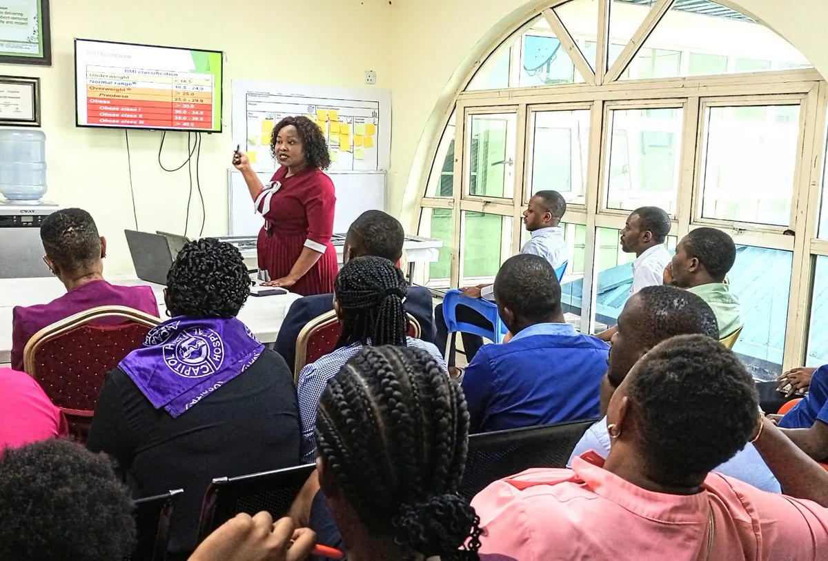 Earlier this morning Dr. Tochi Uche enlightened the team on Obesity and shared some key takeaways for a healthier living.
.
.
A Thread
#ObesityAwareness #HealthyLiving #capitolhillhospitals